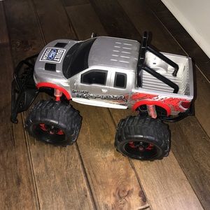 Ford raptor toy truck